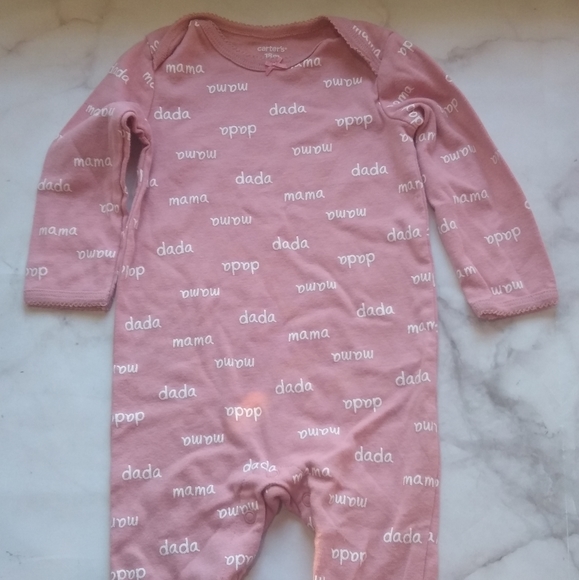 Carter's 18 mo 3 Outfit Bundle - Picture 5 of 7